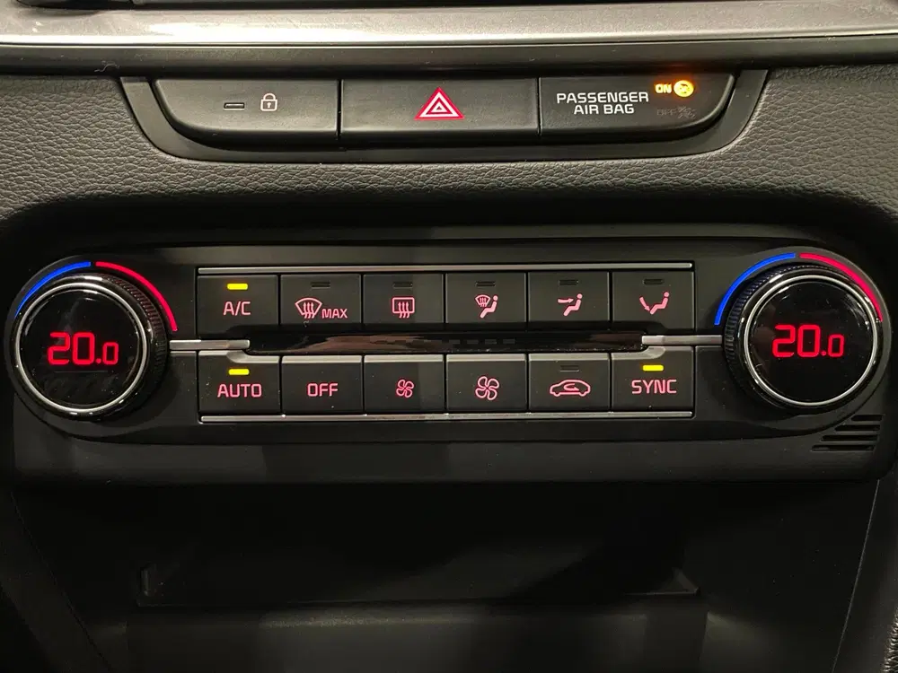 Kia Ceed 1.0 T-GDi MHEV DynamicLine uit 2022, foto 11