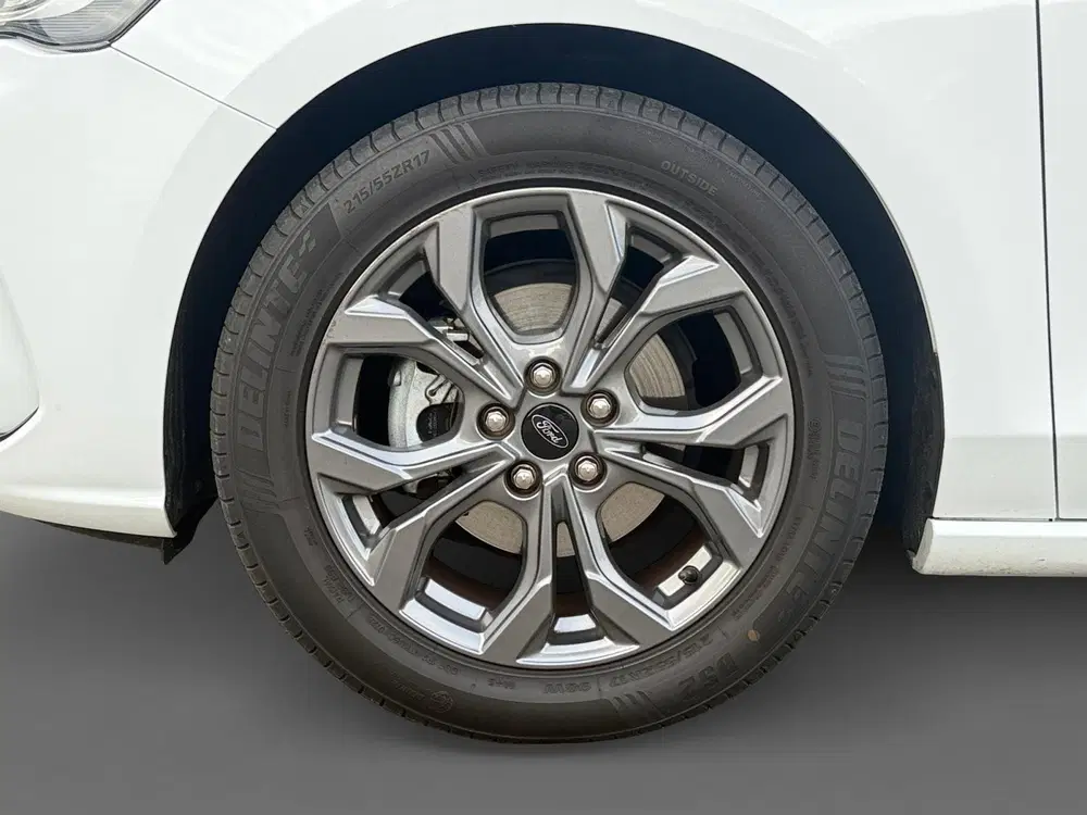 Ford Focus 1.0 EcoBoost Hybrid ST Line uit 2022, foto 9