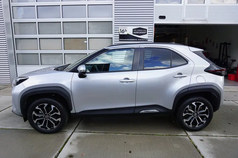 Toyota Yaris Cross 1.5 Hybrid 130 Dynamic Comfort Pack uit 2026, foto 3