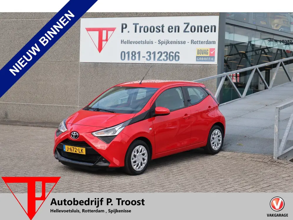 Toyota Aygo 1.0 VVT-i x-play Automaat Nederlandse auto uit 2020