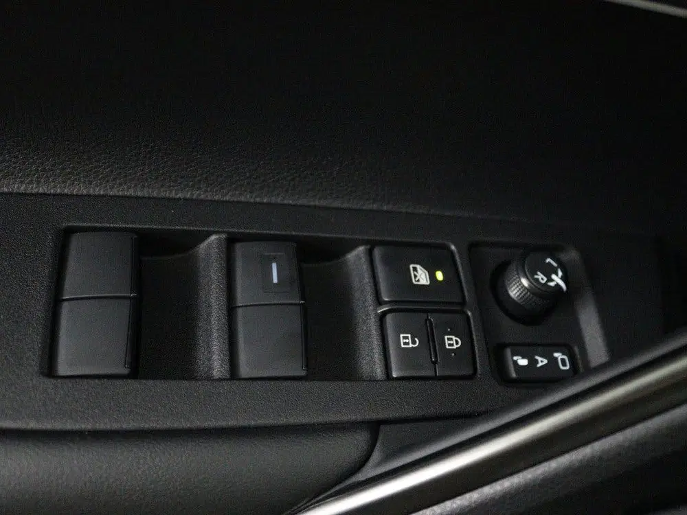 Toyota Corolla Cross Hybrid 140 Dynamic *Uit Voorraad Leverb uit 2026, foto 4