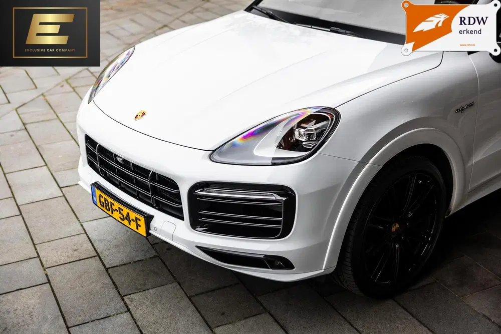 Porsche Cayenne Cayenne Coupé 3.0 E-Hybrid uit 2022, foto 2