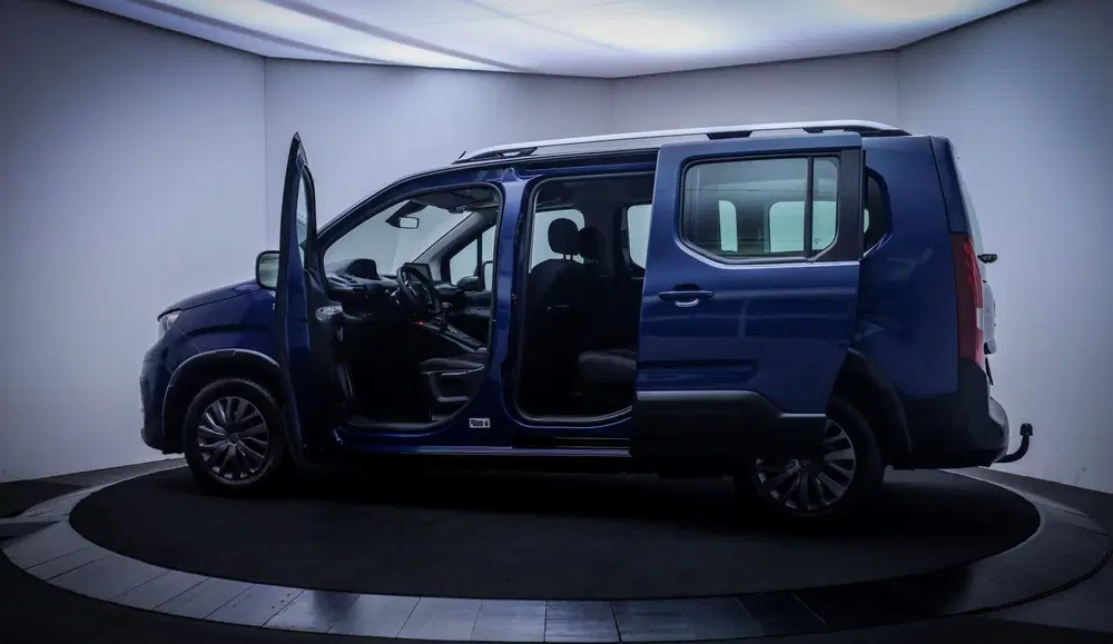 Peugeot Rifter 1.2T 7Pers ALLURE L2 NAVI uit 2019, foto 9