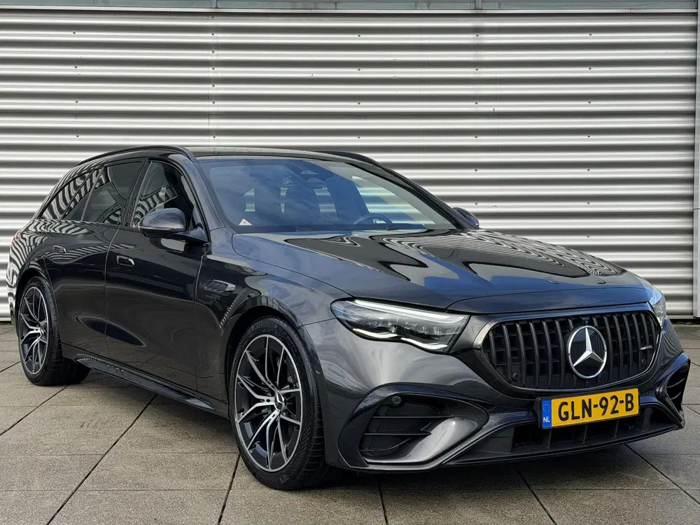 Mercedes-Benz E-Klasse AMG 53 4MATIC+ Night Edition B uit 2024, foto 2