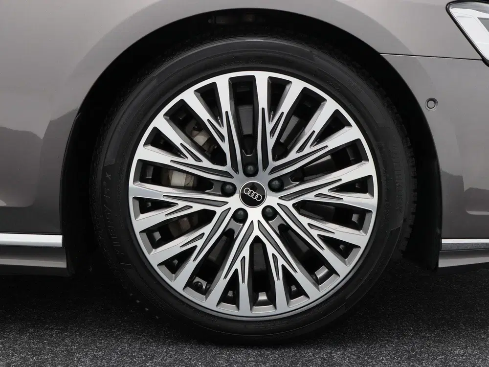 Audi A8 60 TFSi e quattro 463 Pk Automaat uit 2023, foto 6