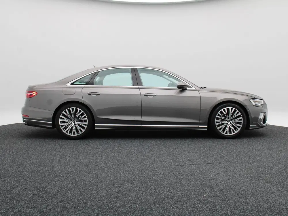 Audi A8 60 TFSi e quattro 463 Pk Automaat uit 2023, foto 9