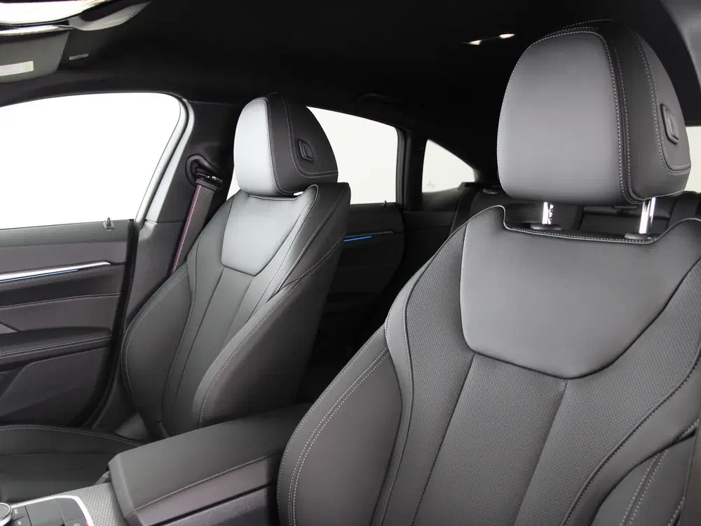 BMW i4 eDrive35 M-Sport 70 kWh (bj 2026 uit 2026, foto 5