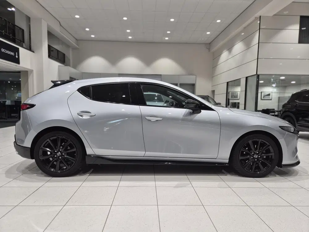 Mazda 3 2.0 e-SkyActiv-X M Hybrid 186 Luxury uit 2022, foto 12