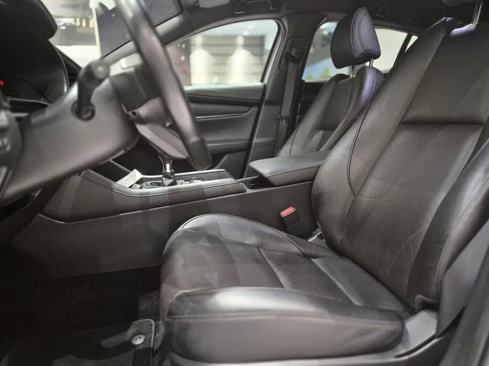 Mazda 3 2.0 e-SkyActiv-X M Hybrid 186 Luxury uit 2022, foto 6