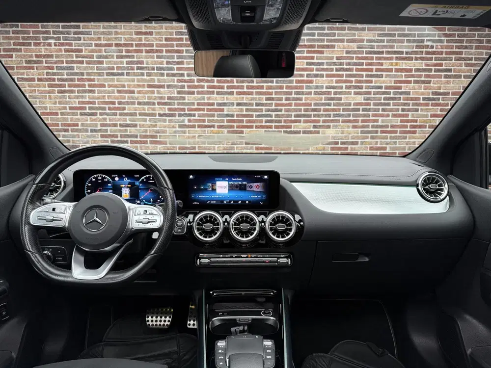 Mercedes-Benz B-Klasse 200 Business Solution AMG uit 2021, foto 10