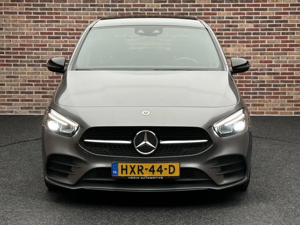 Mercedes-Benz B-Klasse 200 Business Solution AMG uit 2021, foto 5