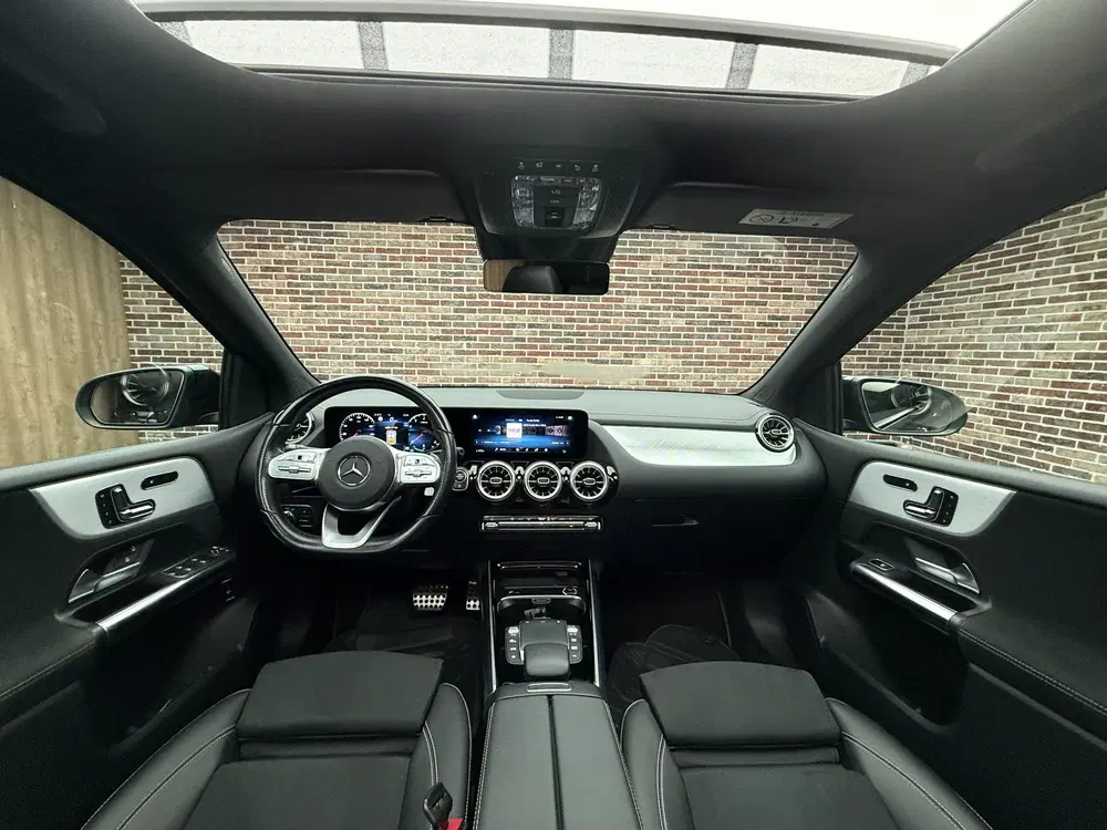 Mercedes-Benz B-Klasse 200 Business Solution AMG uit 2021, foto 9