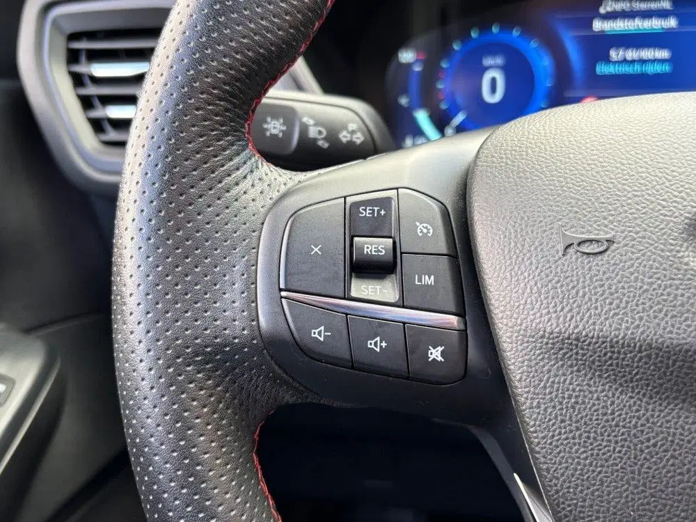 Ford Kuga 2.5 PHEV 224PK AUT. ST-LINE PANO-DAK LED N uit 2022, foto 14
