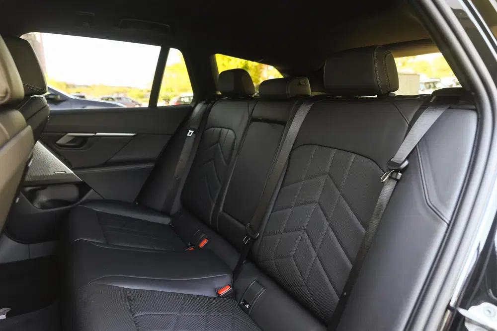 BMW i5 eDrive40 M Sport uit 2026, foto 13