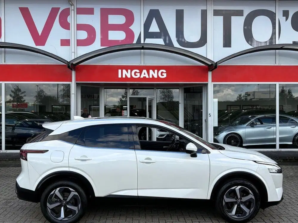 Nissan Qashqai 1.3 MHEV 158PK AUT. N-CONNECT PANO-DAK NAV uit 2023, foto 4