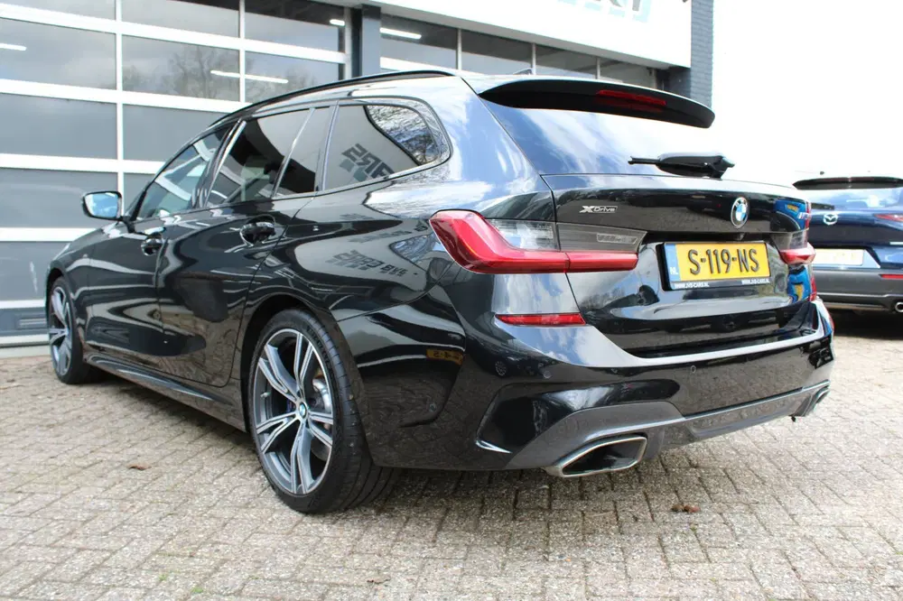 BMW 3-serie M340i xDrive High Executive uit 2021, foto 9