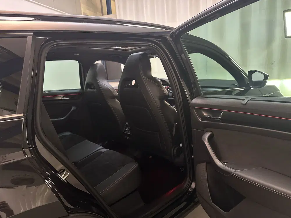 Skoda Kodiaq 1.5 TSI Sportline Business Adaptive Cruise uit 2022, foto 11