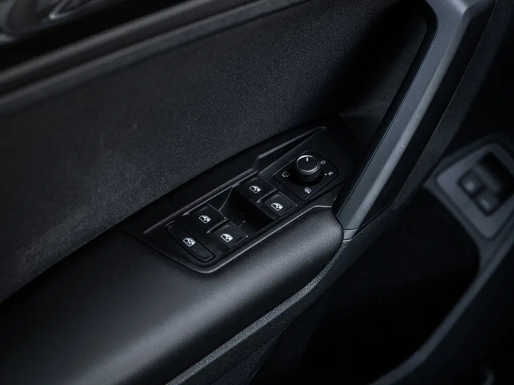 Volkswagen Tiguan 1.4 TSI eHybrid Elegance Panoramadak uit 2024, foto 13