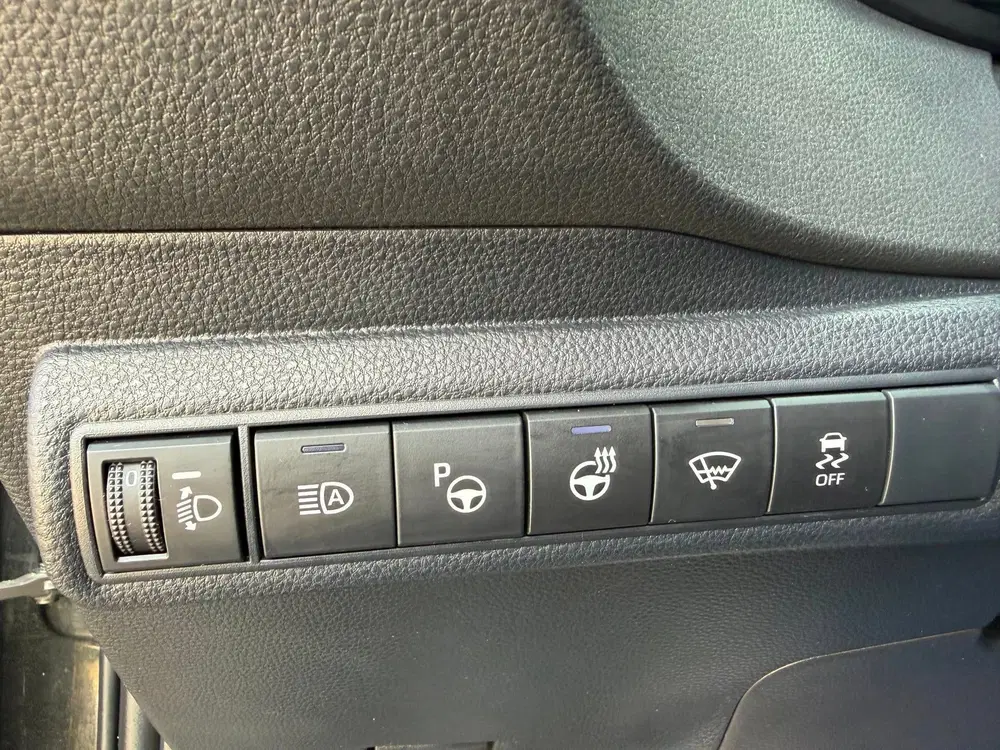 Toyota Corolla 2.0 Hybrid Dynamic uit 2020, foto 12