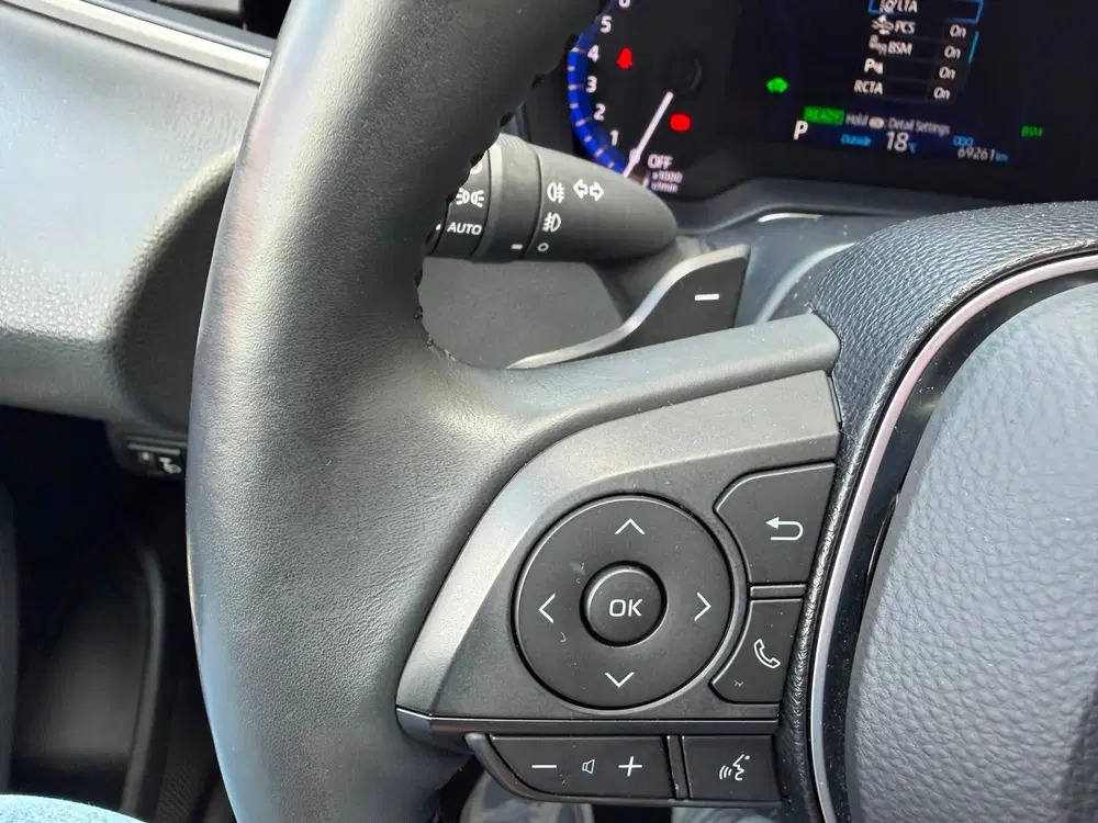Toyota Corolla 2.0 Hybrid Dynamic uit 2020, foto 13