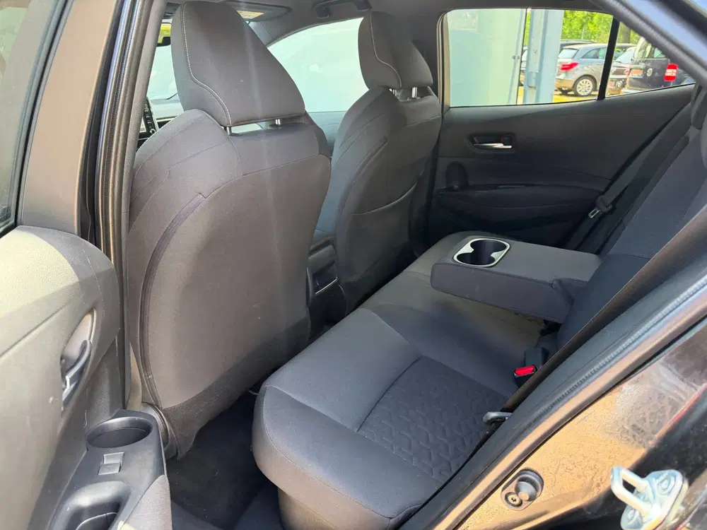 Toyota Corolla 2.0 Hybrid Dynamic uit 2020, foto 7