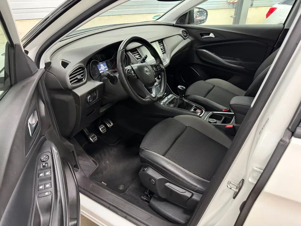 Opel Grandland 1.2 Turbo Innovation 1ste eignr riem verva uit 2019, foto 12