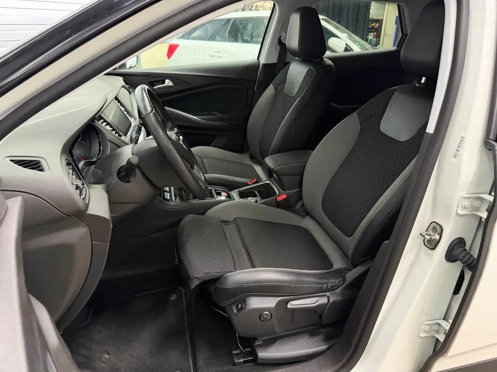 Opel Grandland 1.2 Turbo Innovation 1ste eignr riem verva uit 2019, foto 13