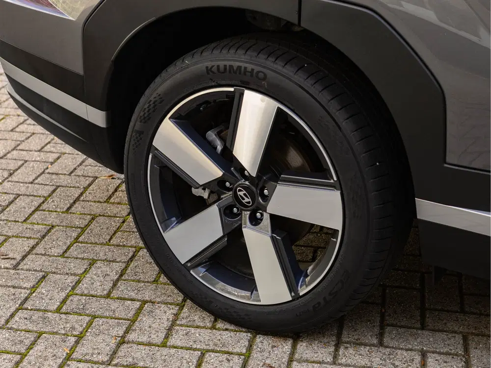 Hyundai SANTA FE 1.6 T-GDI PHEV 4WD uit 2025, foto 11