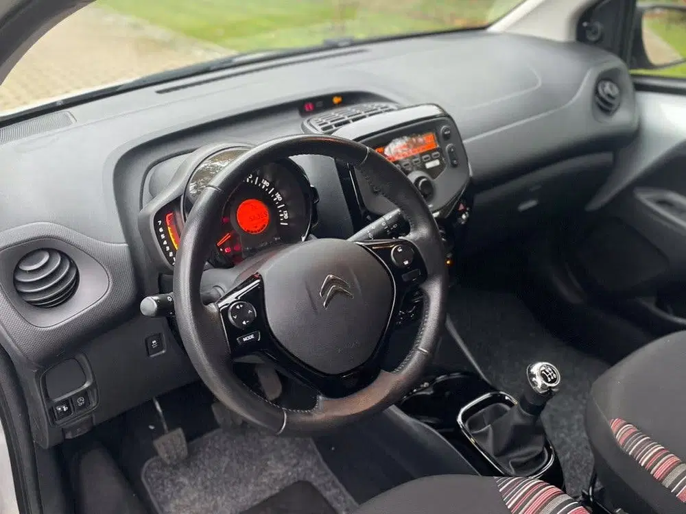 Citroën C1 1.0 VTi Feel (bj 2021) uit 2021, foto 8