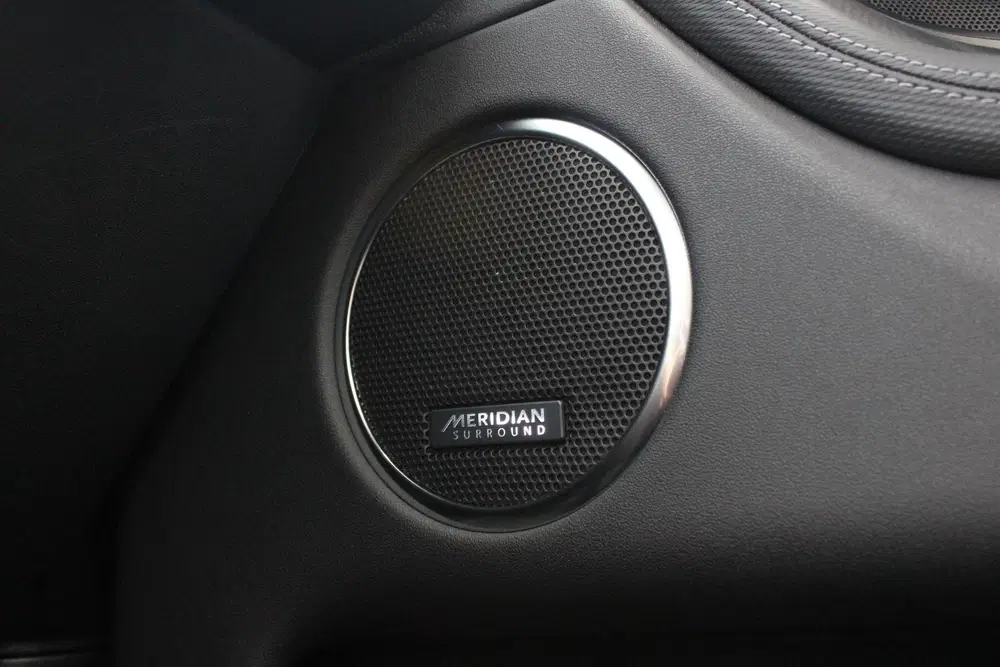 Land Rover Discovery Sport P270e Dynamic SE Pano uit 2025, foto 13