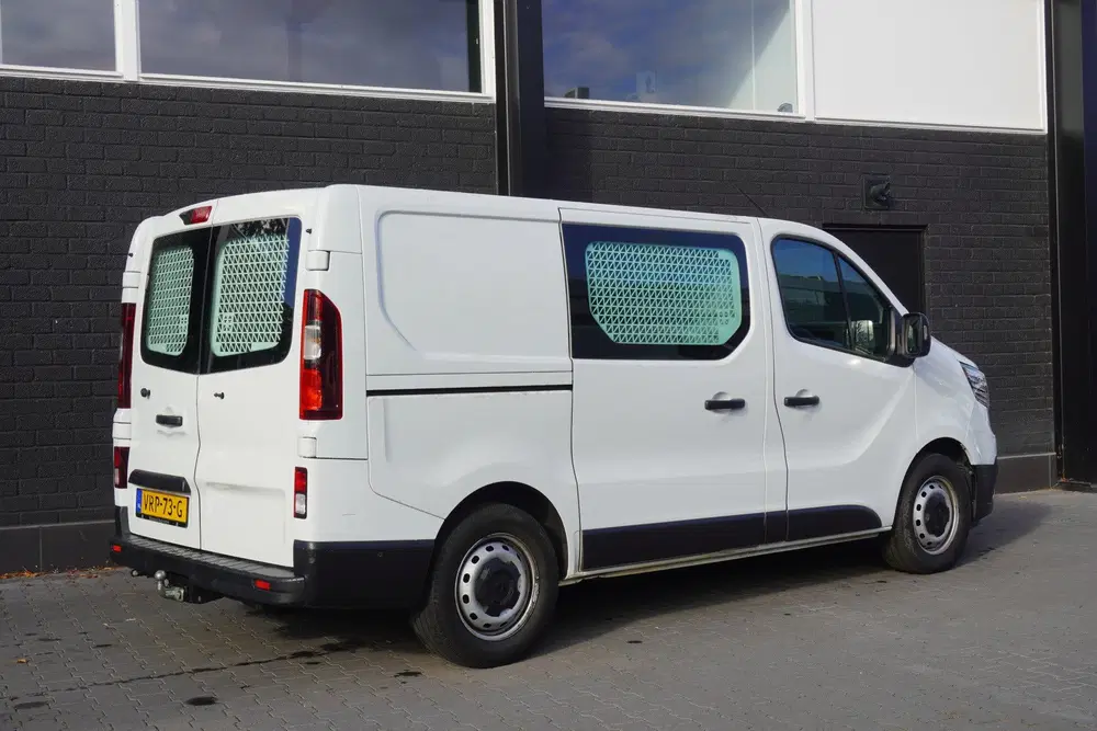 Renault Trafic 2.0 dCi 150PK Automaat EURO 6 uit 2022, foto 2