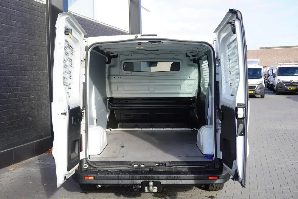 Renault Trafic 2.0 dCi 150PK Automaat EURO 6 uit 2022, foto 8