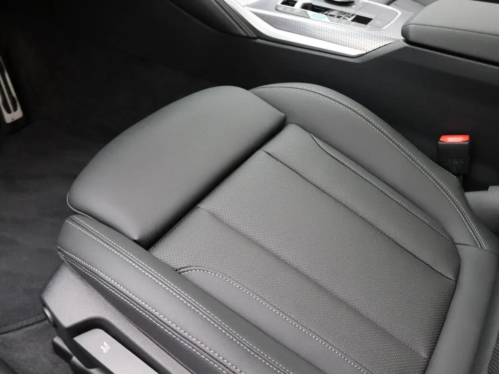 BMW i4 eDrive35 M Sportpakket Pro uit 2026, foto 11