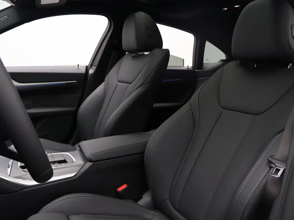 BMW i4 eDrive35 M Sportpakket Pro uit 2026, foto 9