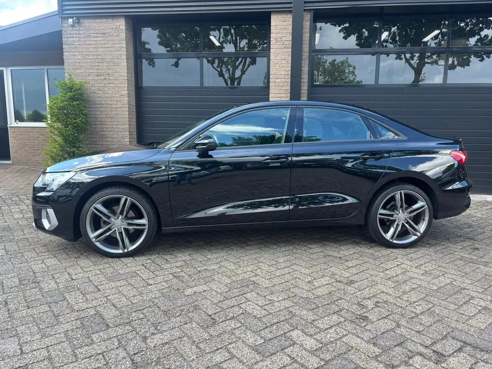 Audi A3 30 TFSI Advanced edition Automaat Carplay uit 2022, foto 2