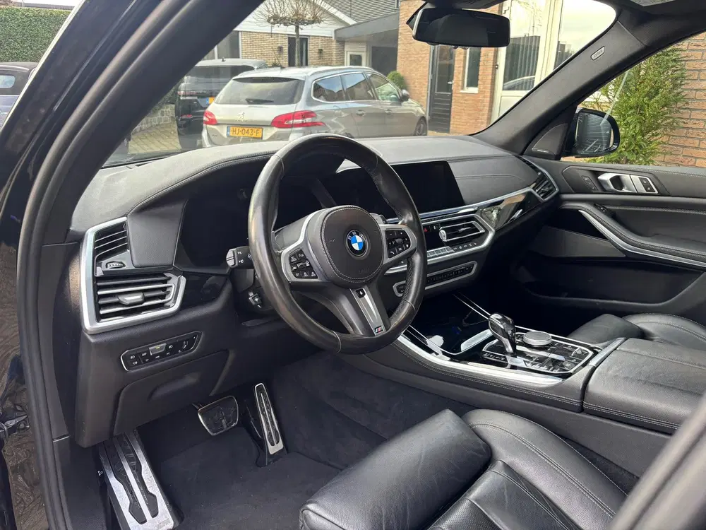 BMW X5 XDrive45e High Executive M-Sport Laser Sky uit 2020, foto 15
