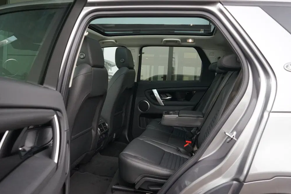 Land Rover Discovery Sport P270e PHEV S Edition uit 2025, foto 5