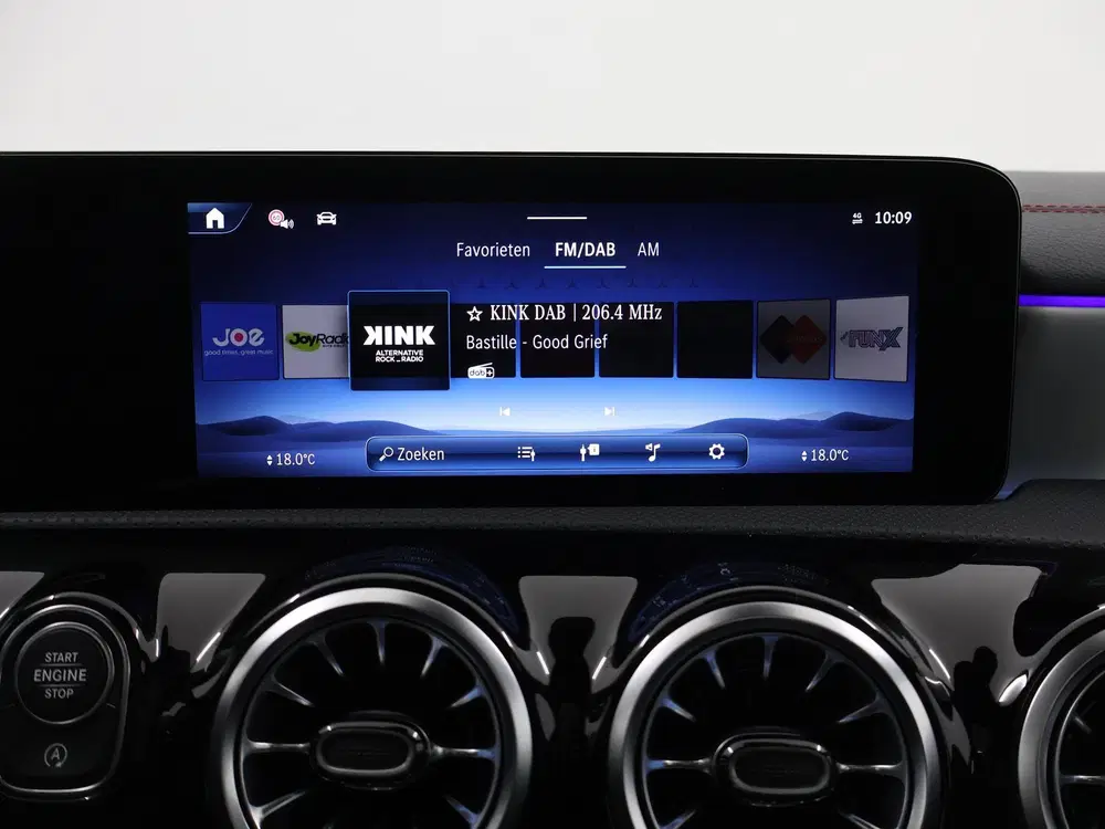 Mercedes-Benz CLA 180 Business Solutio uit 2025, foto 14