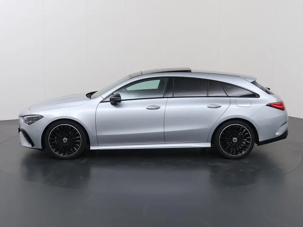 Mercedes-Benz CLA 180 Business Solutio uit 2025, foto 5