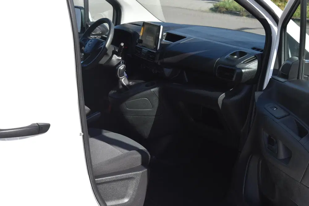 Opel Combo 1.5D Airco Cruise Navi Apple Carplay PDC E uit 2020, foto 10