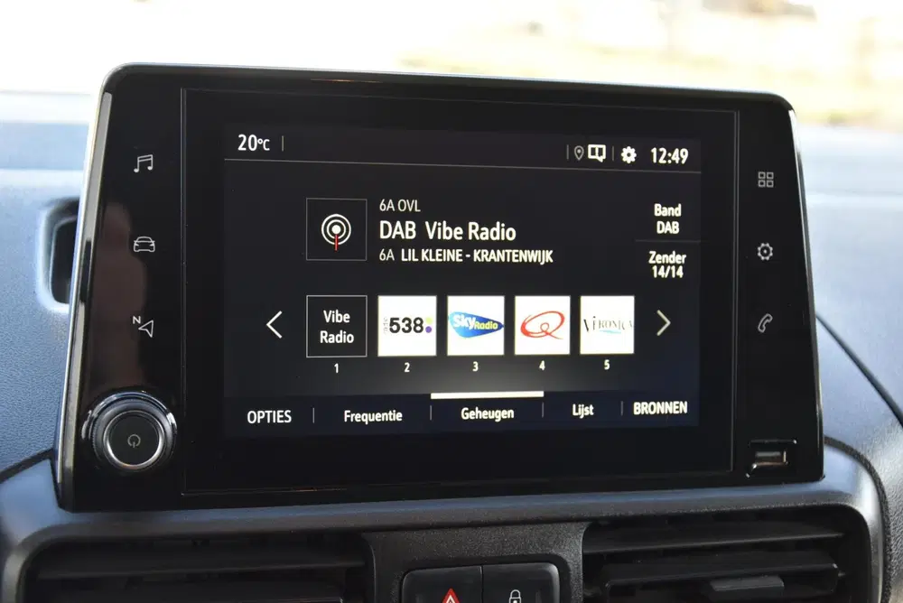Opel Combo 1.5D Airco Cruise Navi Apple Carplay PDC E uit 2020, foto 12