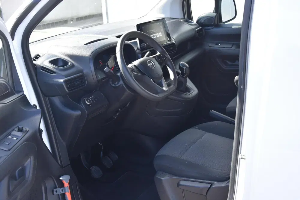 Opel Combo 1.5D Airco Cruise Navi Apple Carplay PDC E uit 2020, foto 7