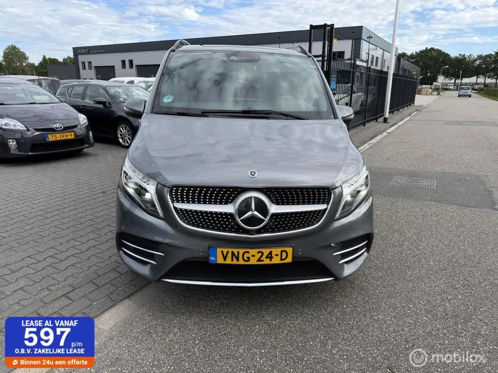 Mercedes-Benz V-Klasse Mercedes V-klasse 300d Extra Lang xxl amg uit 2021