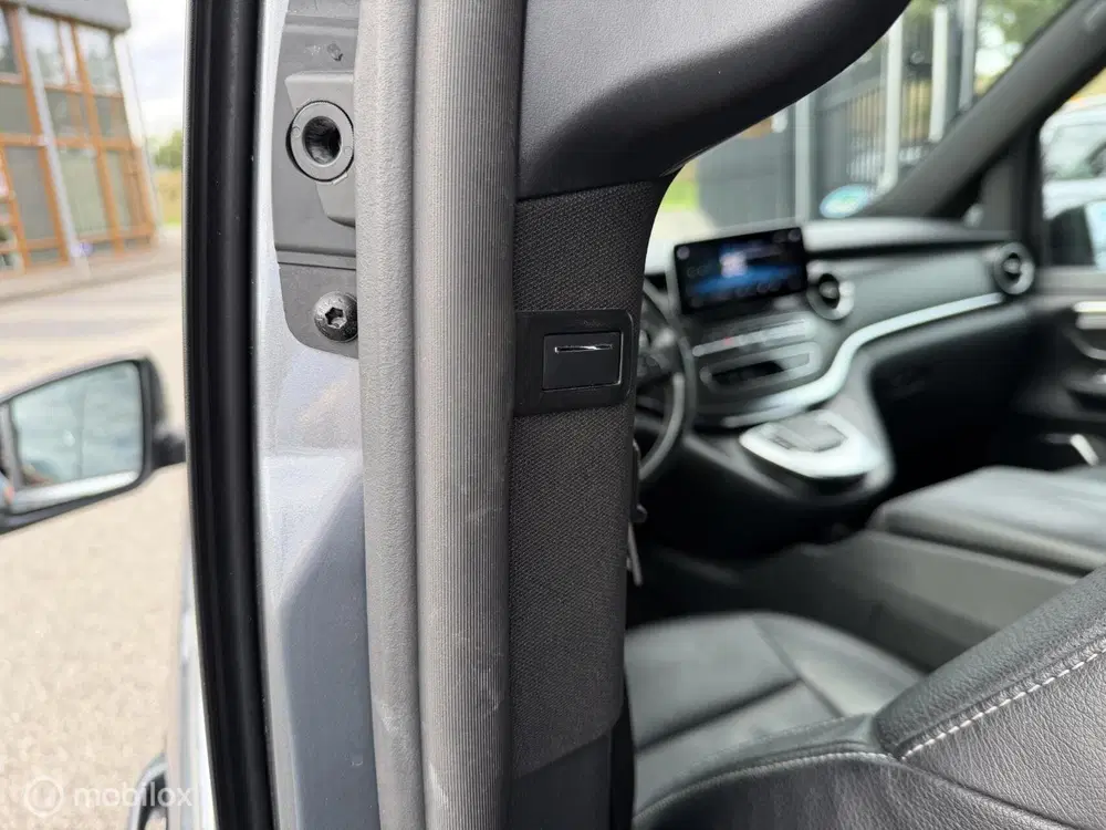 Mercedes-Benz V-Klasse Mercedes V-klasse 300d Extra Lang xxl amg uit 2021, foto 10