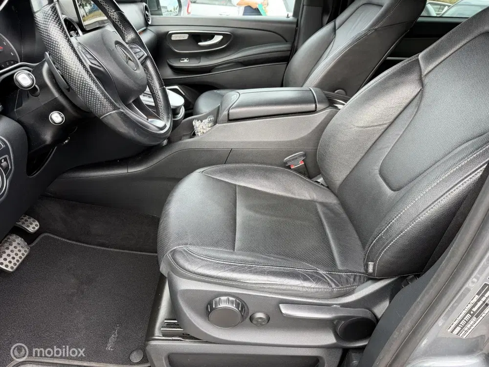 Mercedes-Benz V-Klasse Mercedes V-klasse 300d Extra Lang xxl amg uit 2021, foto 12