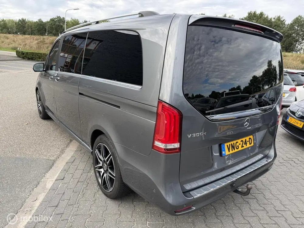 Mercedes-Benz V-Klasse Mercedes V-klasse 300d Extra Lang xxl amg uit 2021, foto 4