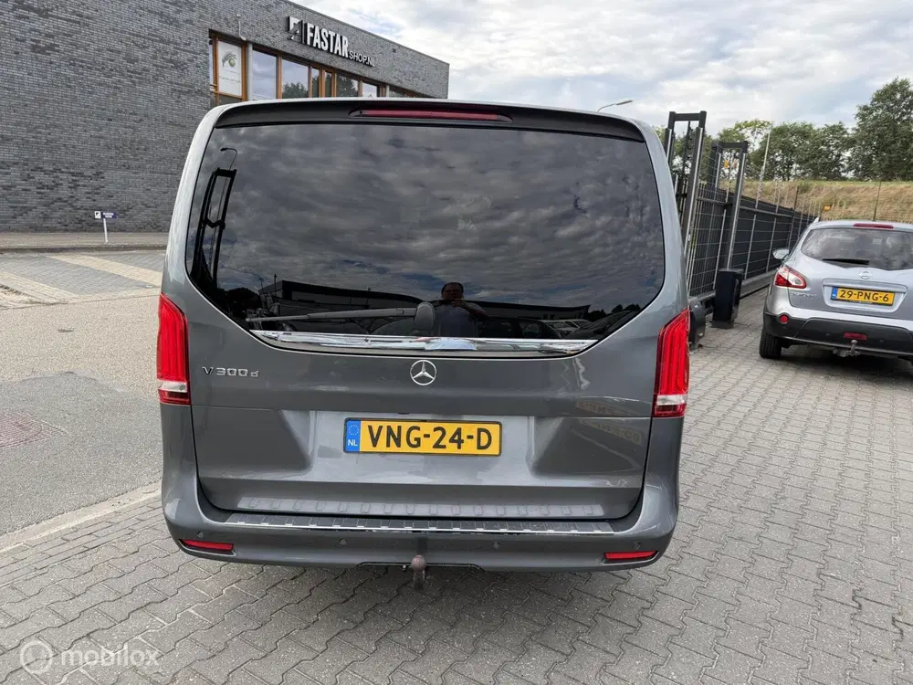 Mercedes-Benz V-Klasse Mercedes V-klasse 300d Extra Lang xxl amg uit 2021, foto 6