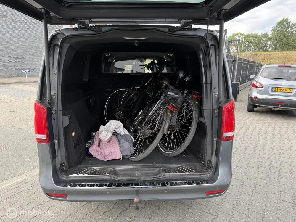 Mercedes-Benz V-Klasse Mercedes V-klasse 300d Extra Lang xxl amg uit 2021, foto 9