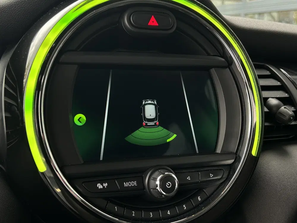 Mini Cooper 1.5 Cooper Chili uit 2020, foto 10