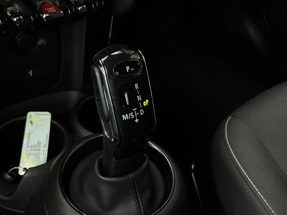 Mini Cooper 1.5 Cooper Chili uit 2020, foto 11